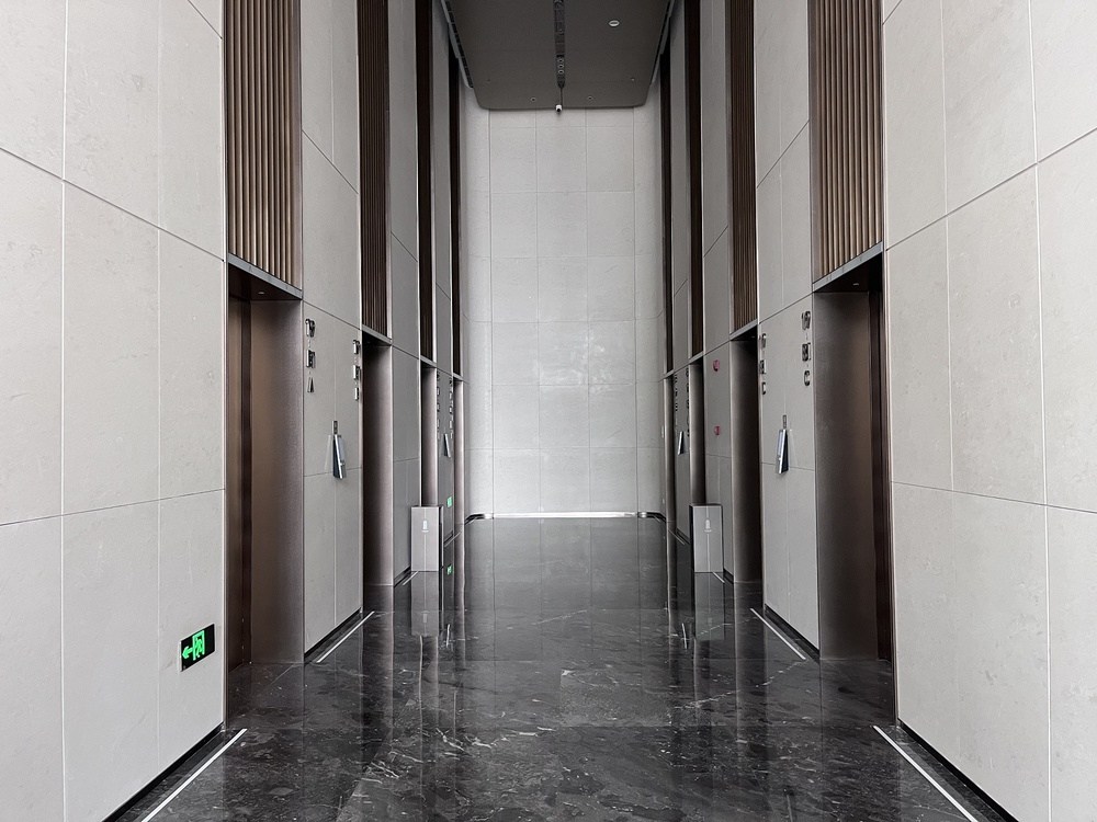 电梯厅